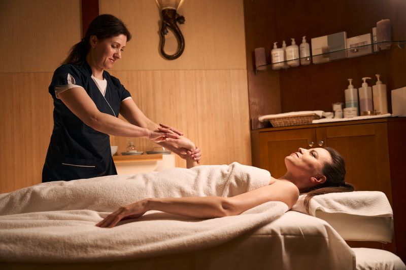 Discover the top reasons to indulge in a soothing massage